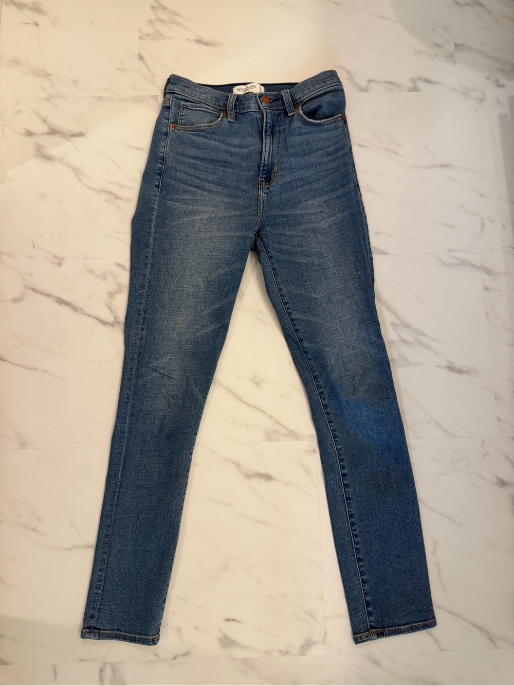 Abercrombie & Fitch High Rise Jegging